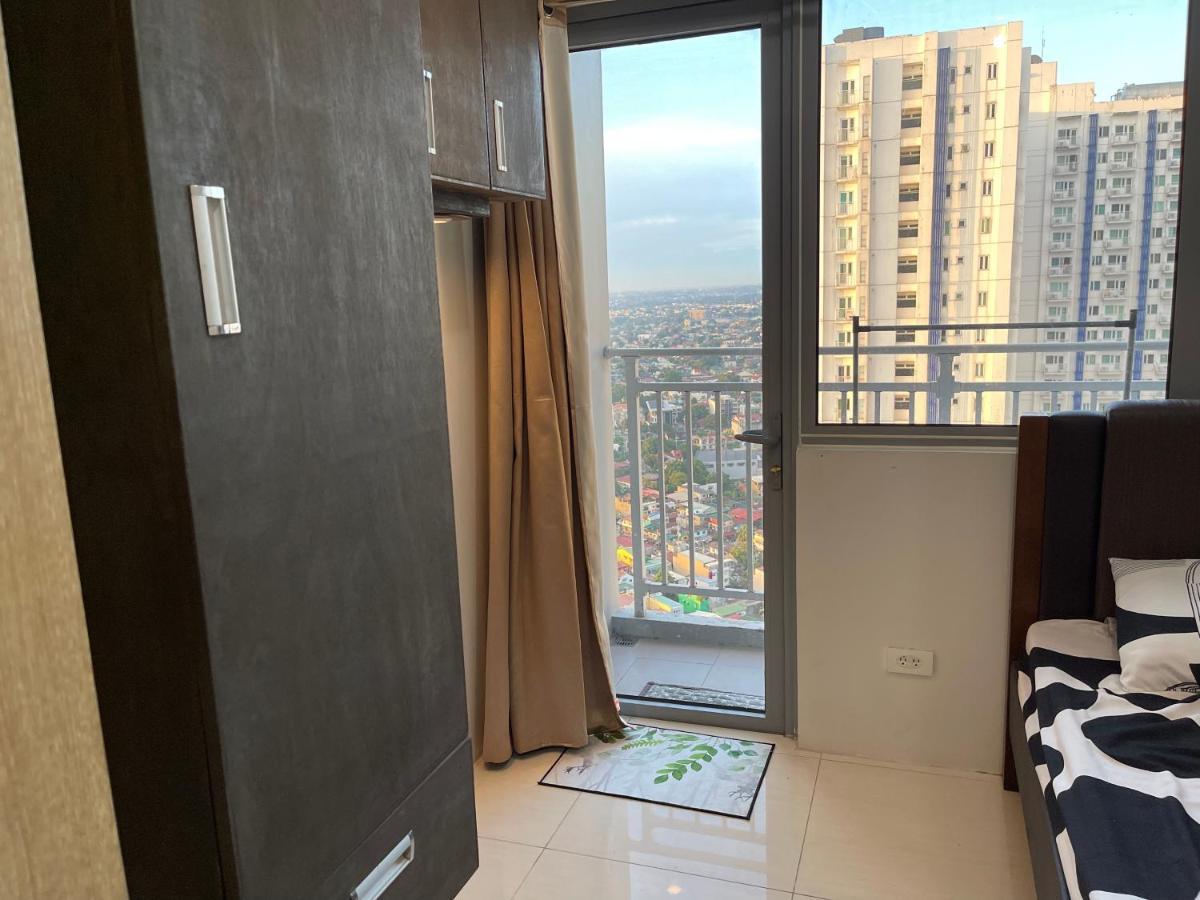Relaxing City View Aparthotel Manila Exteriör bild