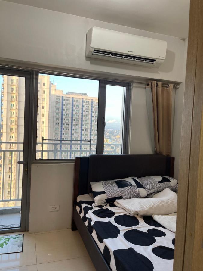 Relaxing City View Aparthotel Manila Exteriör bild